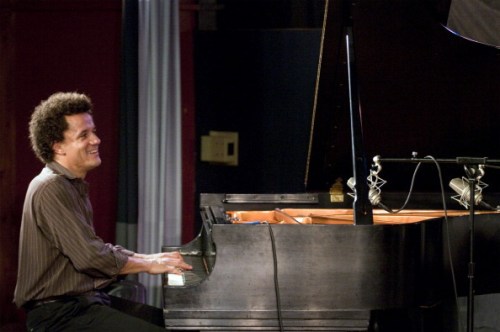 Jacky Terrasson with his trio at the Iridium jazz club, New York City, June 25, 2009